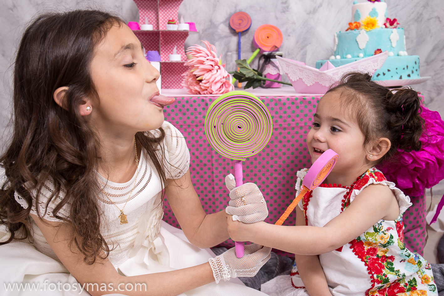 ComunionDivertidaPorsaPlayaRaquelMunoz_httq.fotosymas.com-18