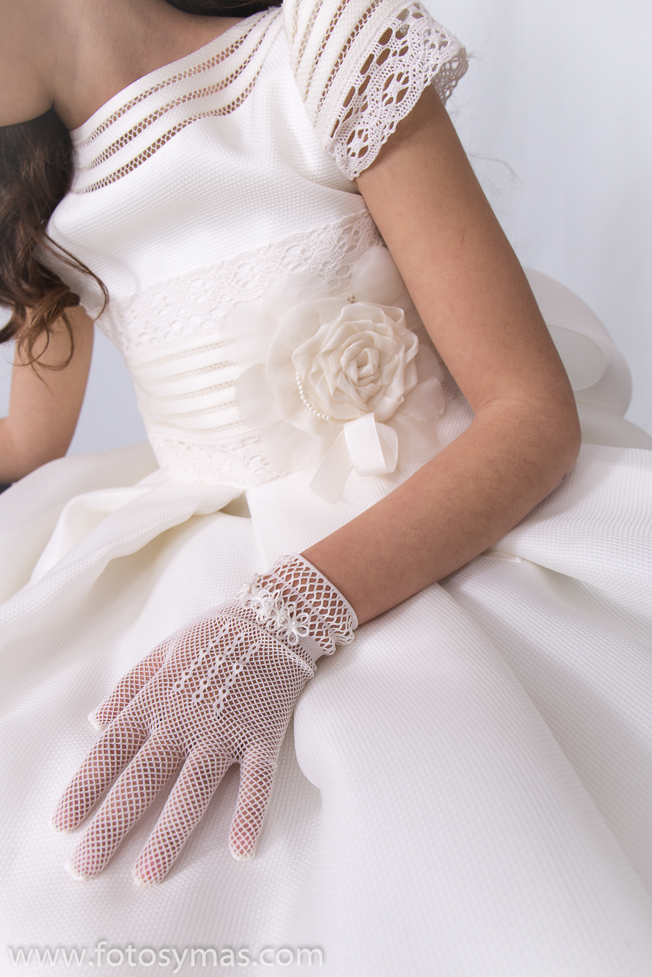 ComunionDivertidaPorsaPlayaRaquelMunoz_httq.fotosymas.com